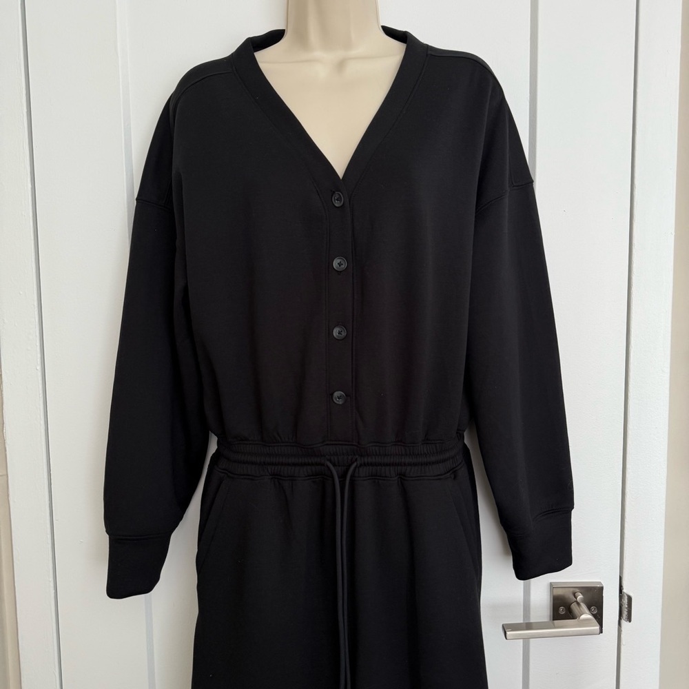 Abercrombie - YPB - Neoknit Long-sleeve Henley Jumpsuit - Black - Picture 2 of 11